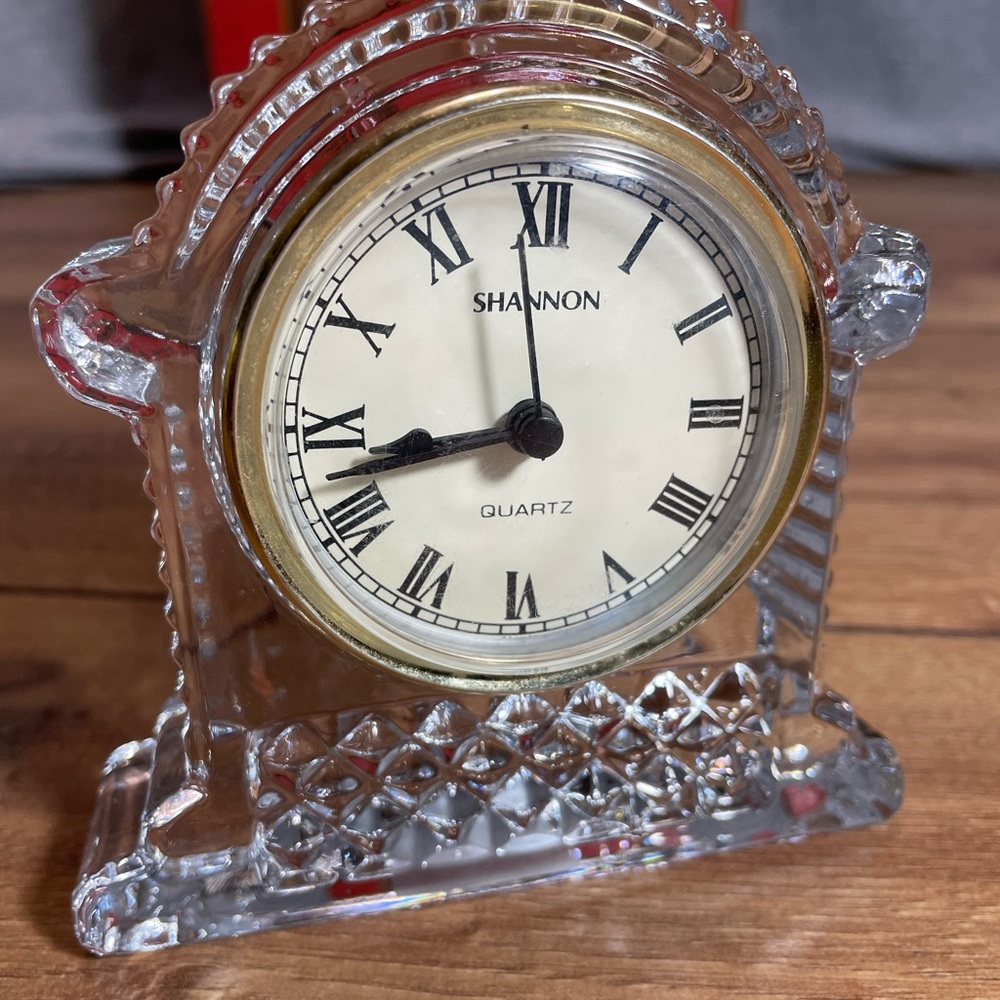 Godinger Crystal Legends Desk Clock